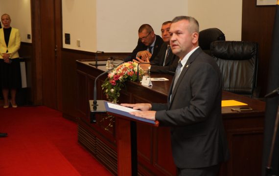 Zamjenica gradonačelnika Melita Samoborec sudjelovala na predstavljanju jubilarne poštanske marke 7. gardijske brigade Puma