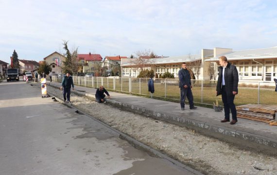U Hercegovačkoj ulici uređuju se nova parkirališna mjesta