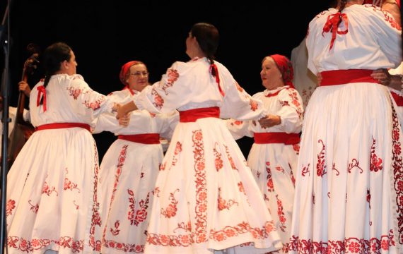 Održan šesti po redu folklorni susret “KUD Srce i prijatelji”