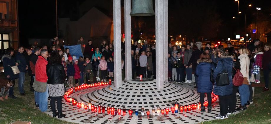 Povorkom sjećanja obilježen Dan sjećanja na žrtvu Vukovara 1991.