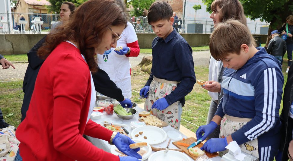 4. Hummus fest