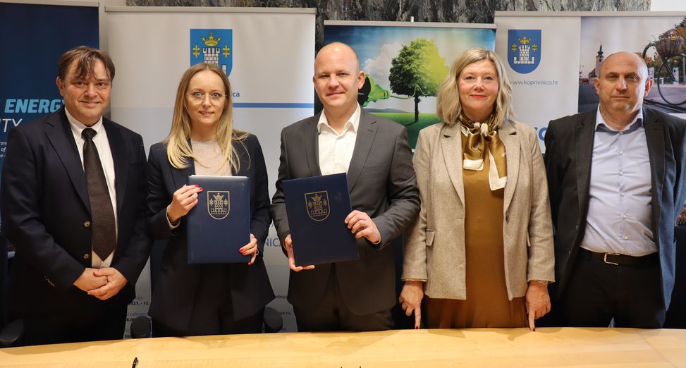 POTPISAN UGOVOR O NABAVI ELEKTRIČNIH MINIBUSEVA ZA JAVNI GRADSKI PRIJEVOZ U KOPRIVNICI