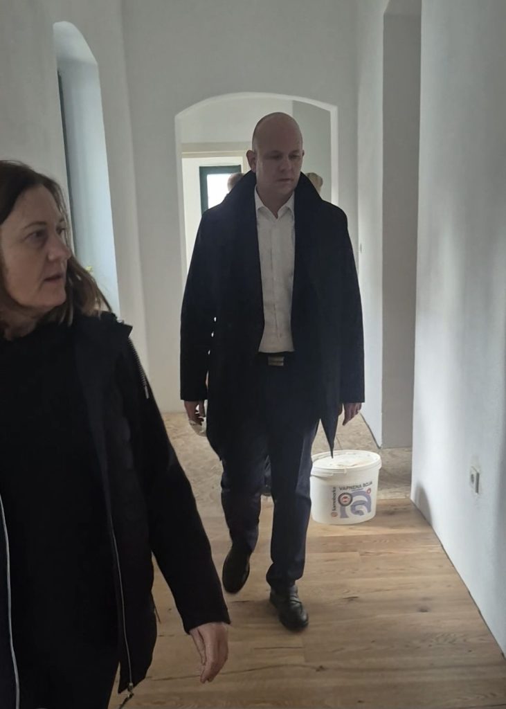 Gradonačelnik Jakšić i zamjenica Ostriž obišli radove na energetskoj obnovi Muzeja Grada Koprivnice