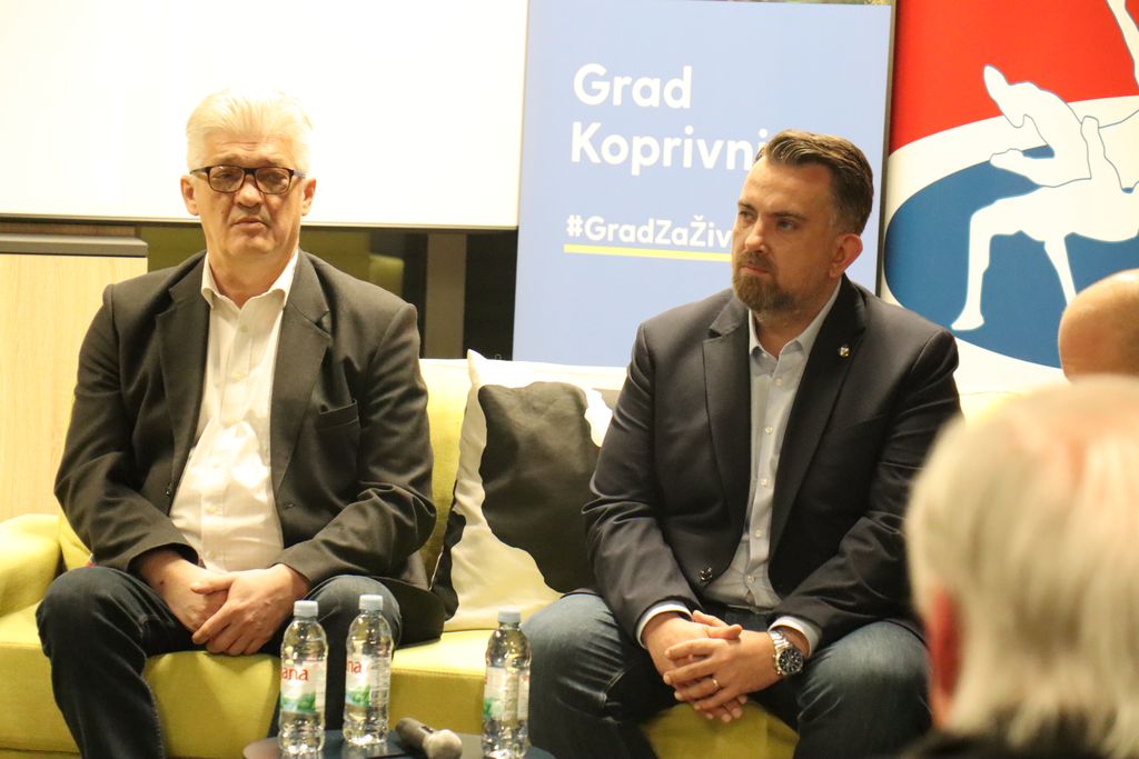 C:\Users\ivana.lc\OneDrive - Grad Koprivnica\rp\Hrvački klub Podravka - Veronika\IMG_8695.JPG C:\Users\ivana.lc\OneDrive - Grad Koprivnica\rp\Hrvački klub Podravka - Veronika\IMG_8700.JPG 