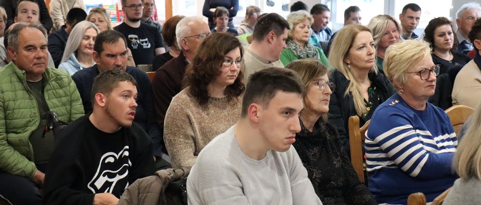 Udruge za pomoć osobama s intelektualnim teškoćama Latice