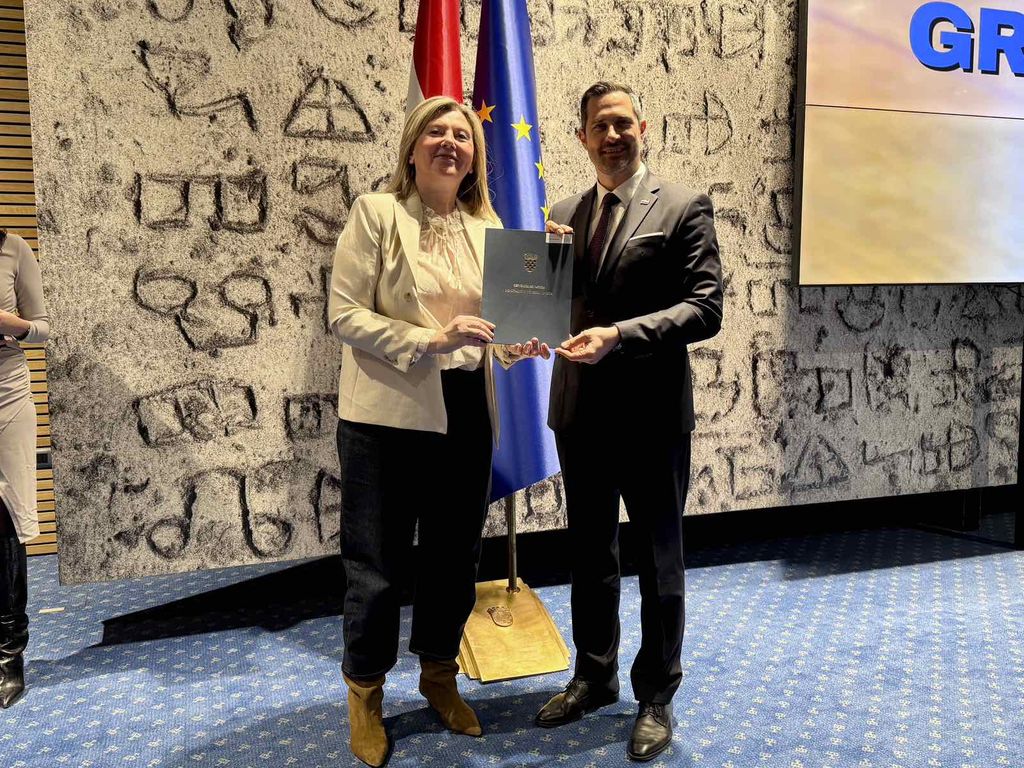 Potpisivanje ugovora teniski tereni 