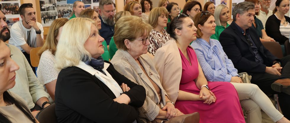 Završena energetska obnova Osnovne škole Đuro Ester vrijedna više od 2,2 milijuna eura“